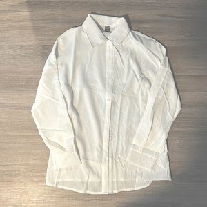 White dress shirt